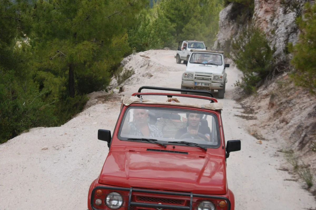 Jeep Safari - 3