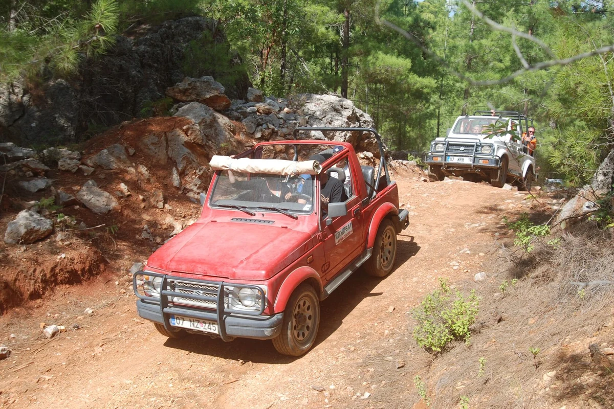 Jeep Safari - 4