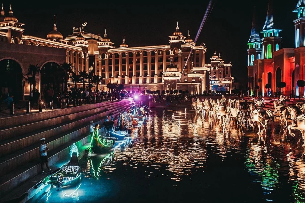 The Land of Legends вечернее шоу - 4